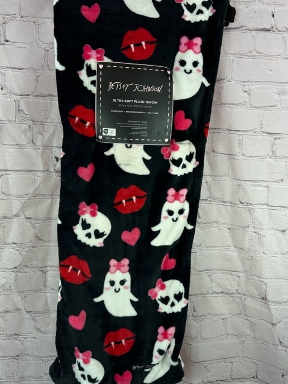 Betsey Johnson Black Plush Throw with White Ghosts, Red Lips & Pink Hearts